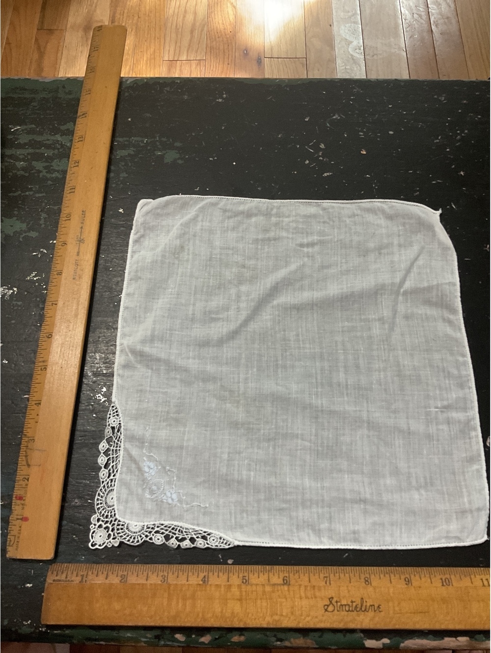 Vintage White Embroidered Handkerchief with Lace Trim
